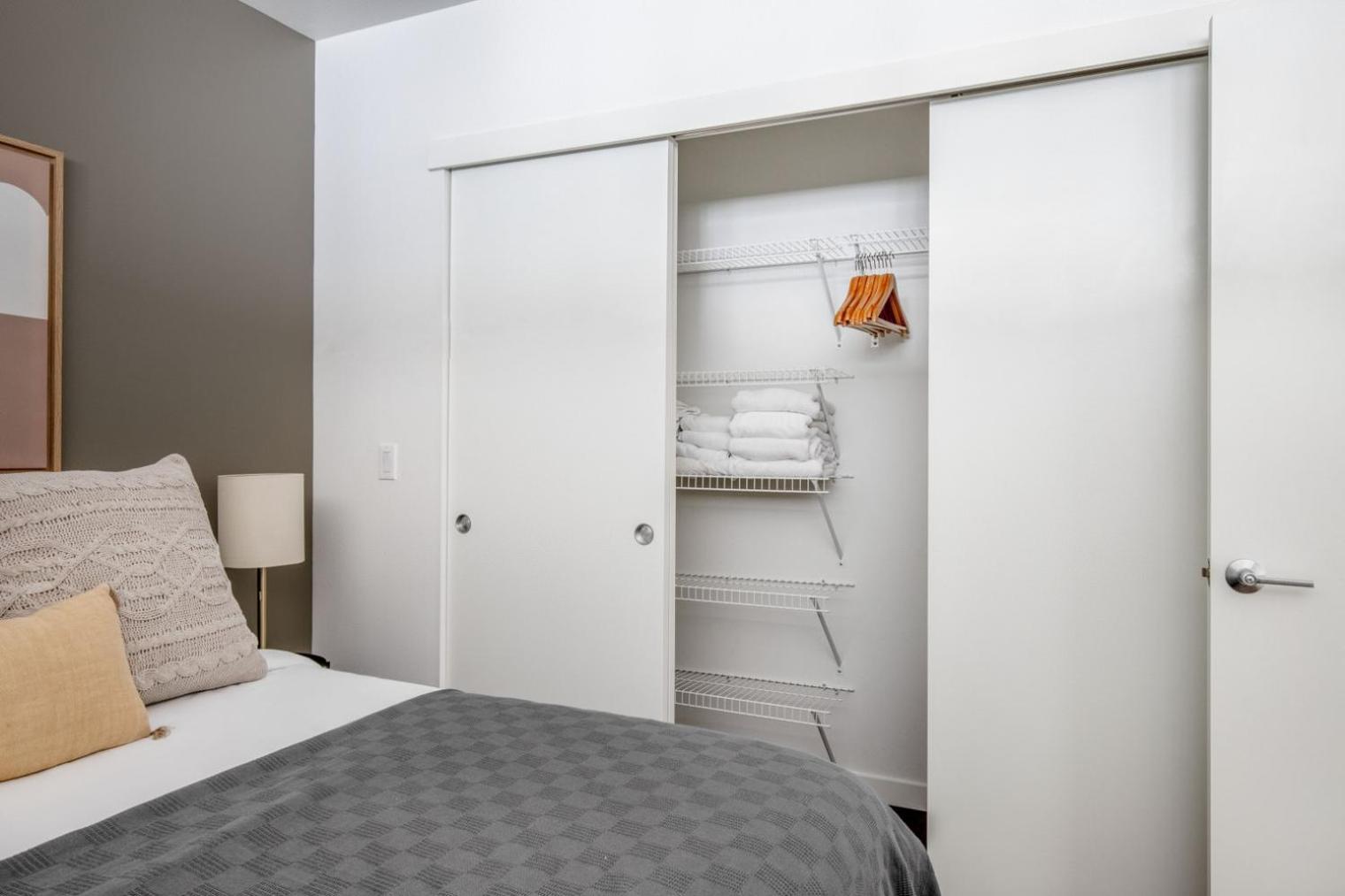 District 1br W Gym Bbq Nr Downtown Sea-547 Apartment *